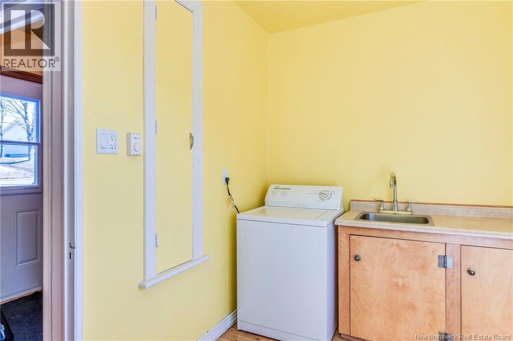 996 Royal Road - 13
