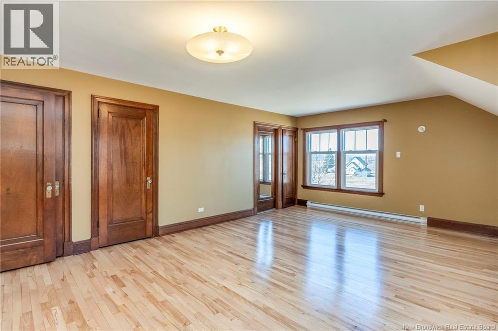 996 Royal Road - Image 31