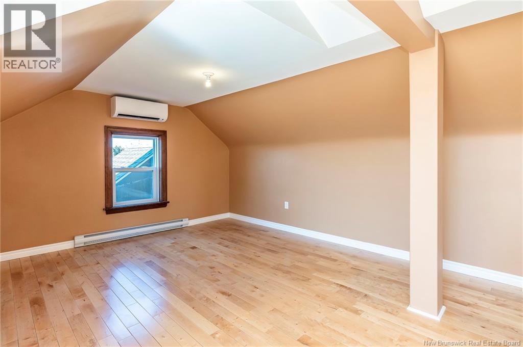 996 Royal Road - 41