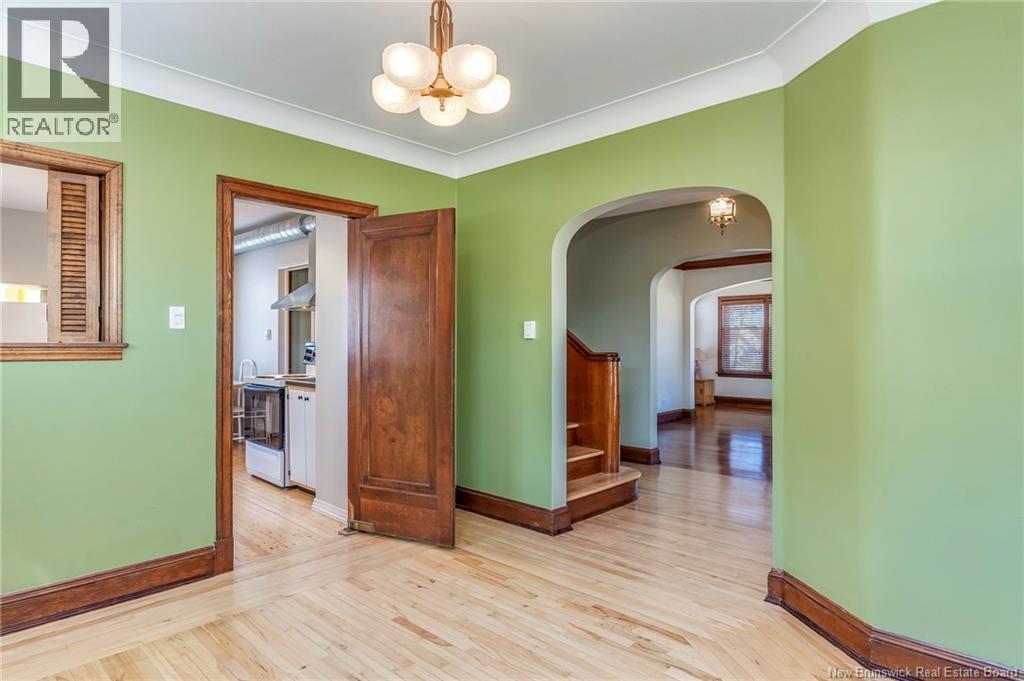 996 Royal Road - 7