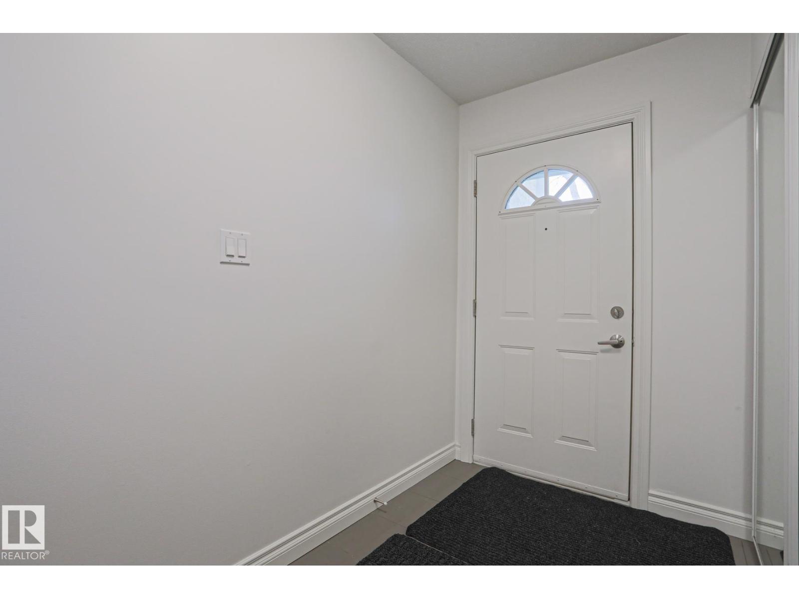 #13 9505 176 ST NW - 10