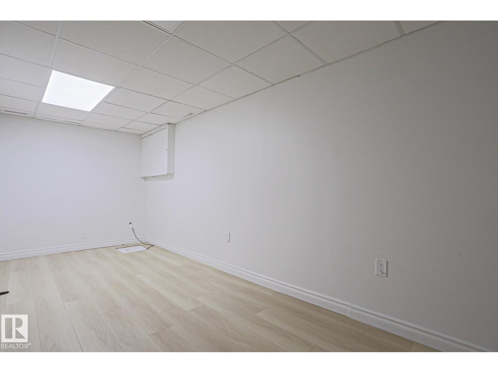 #13 9505 176 ST NW - 14