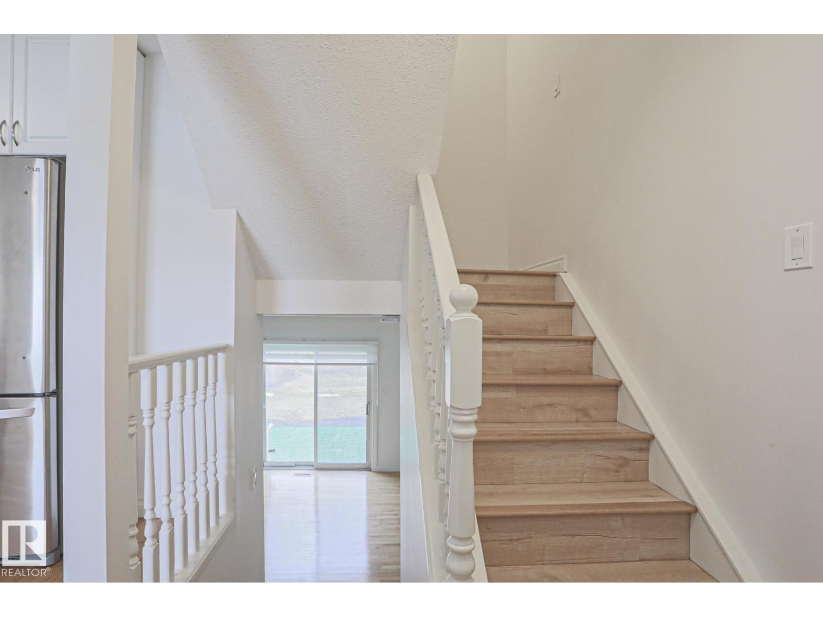 #13 9505 176 ST NW - 19