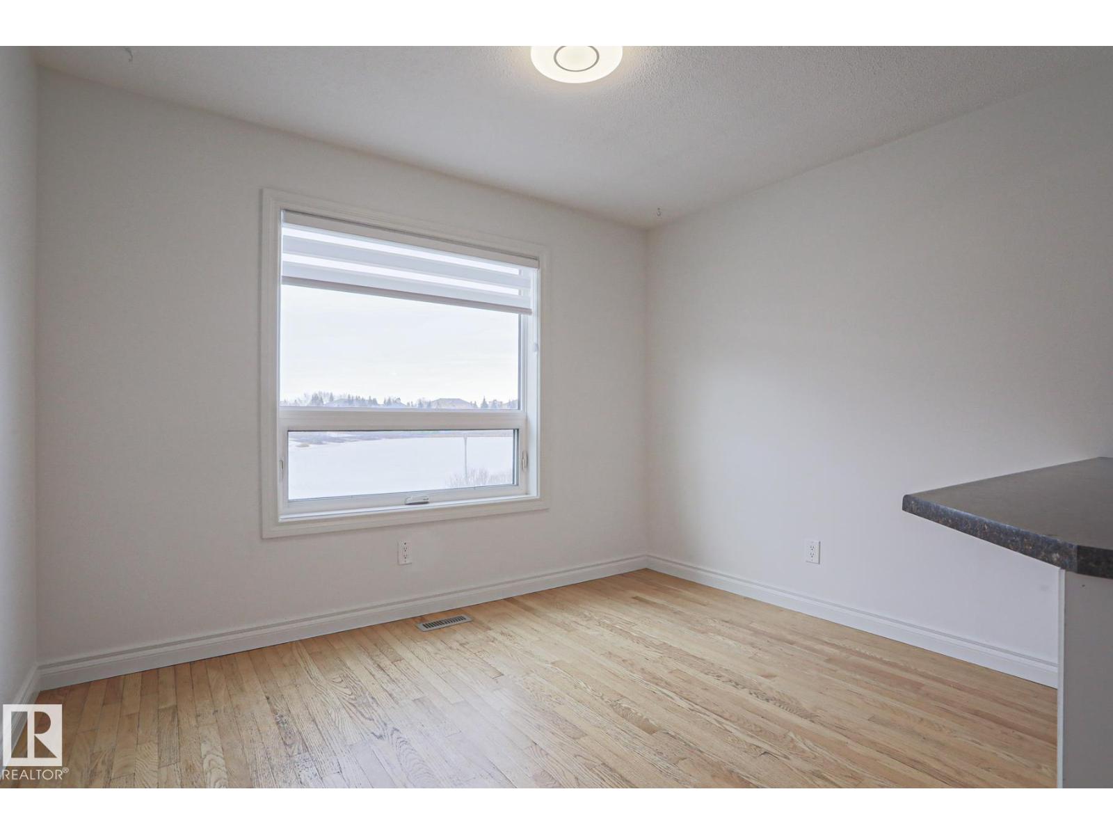 #13 9505 176 ST NW - 27