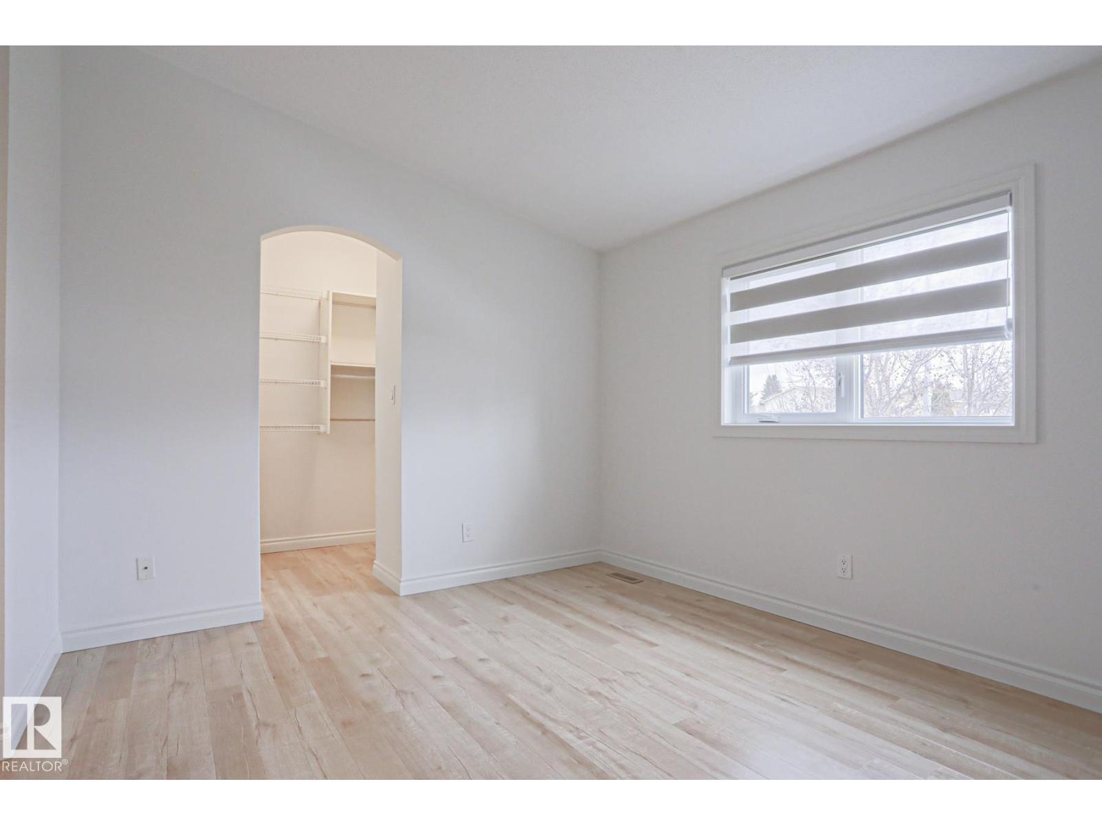#13 9505 176 ST NW - 33