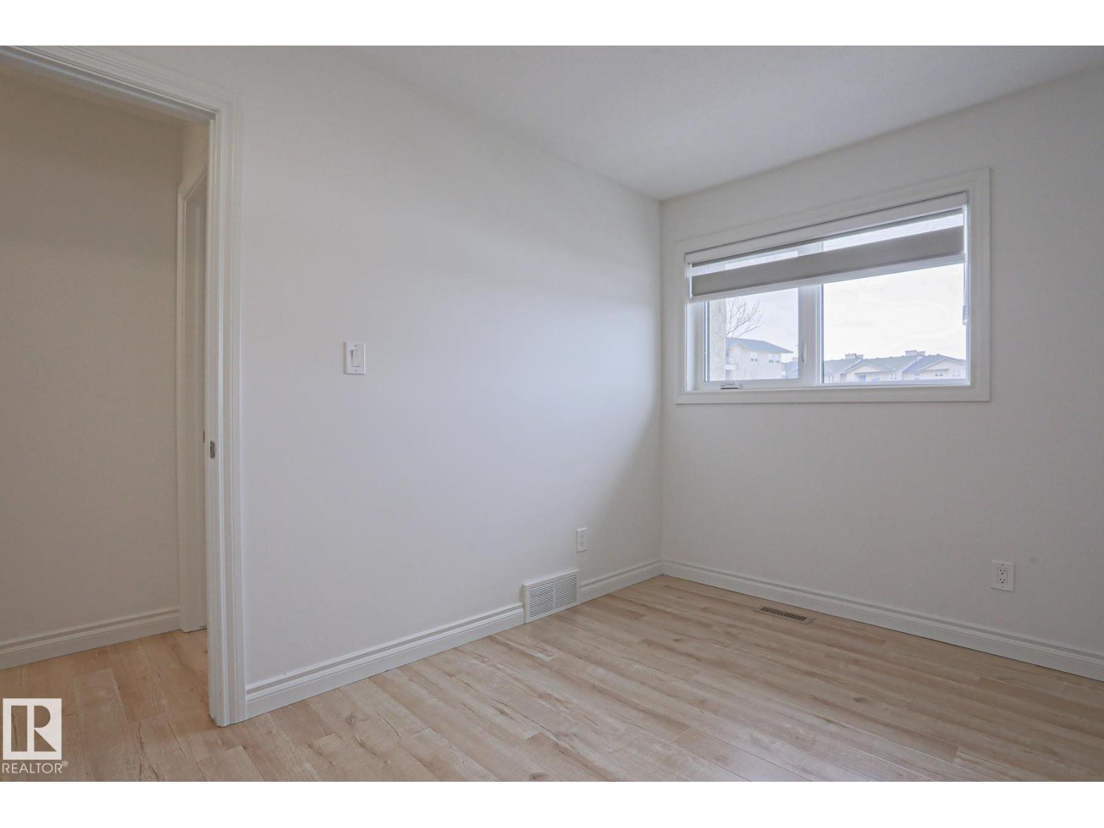 #13 9505 176 ST NW - 46