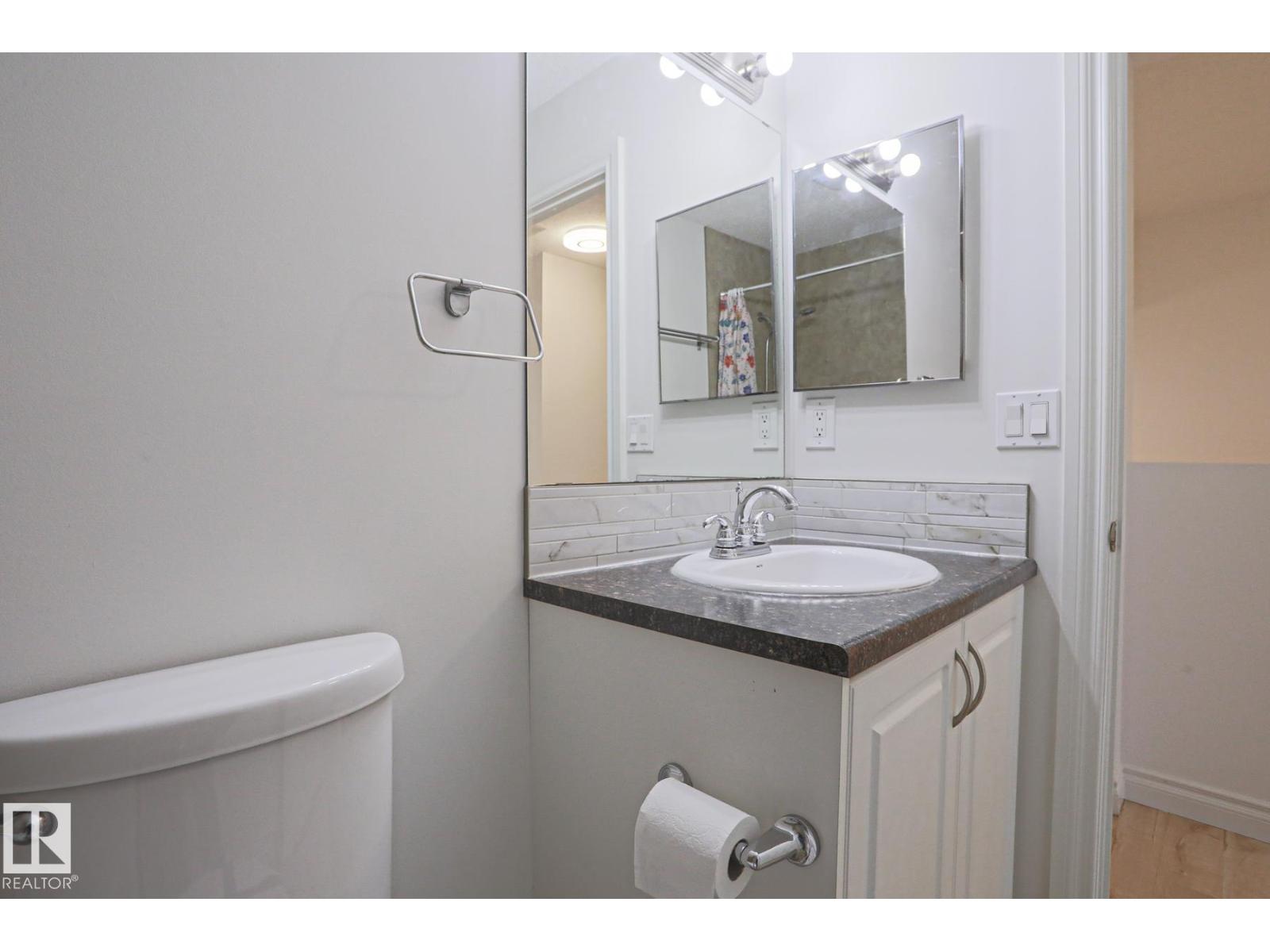 #13 9505 176 ST NW - 49
