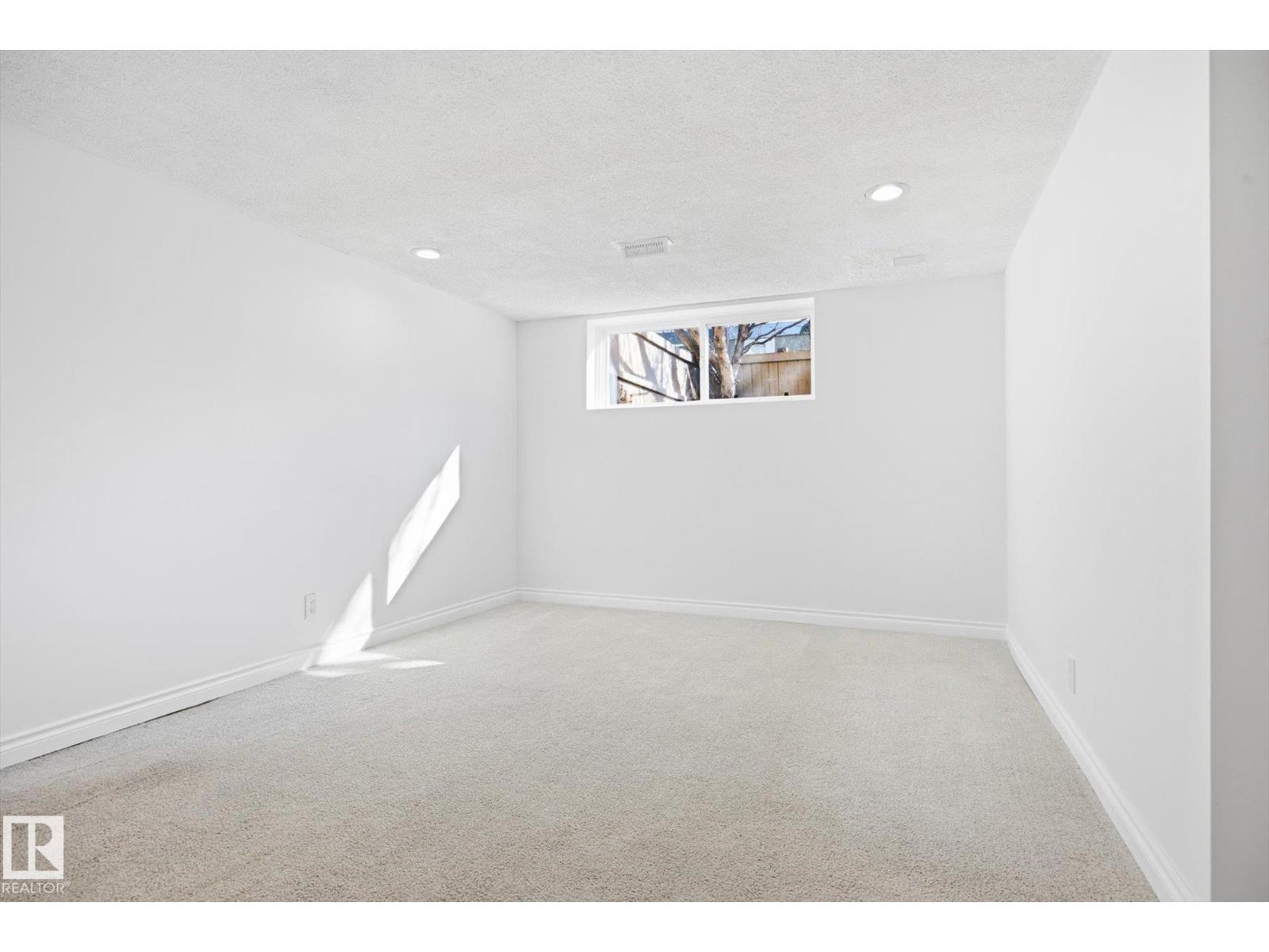 857 ERIN PL NW - 20