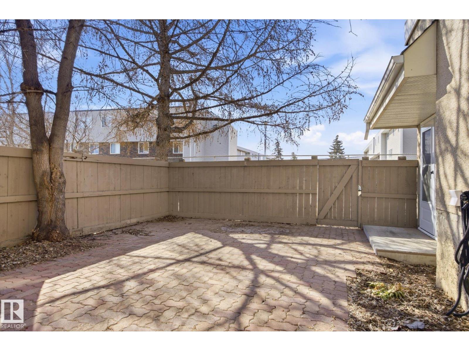 857 ERIN PL NW - 27