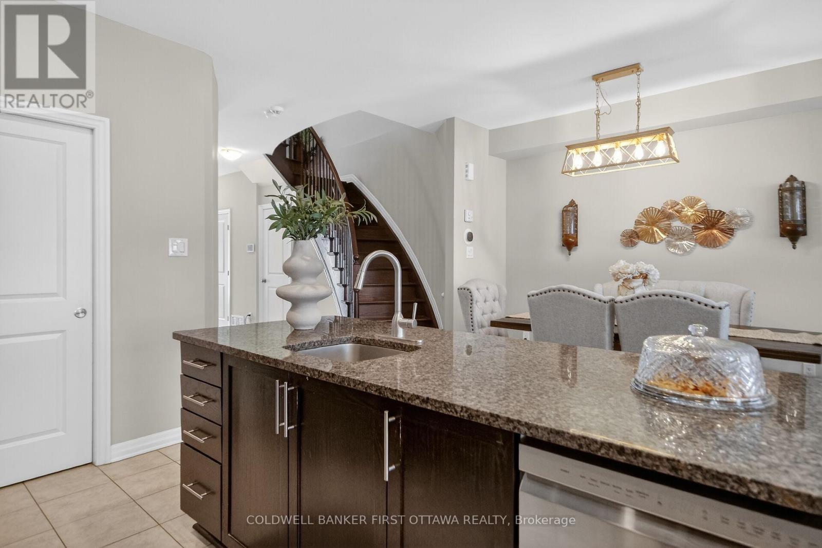 906 LITTLEROCK STREET - 16