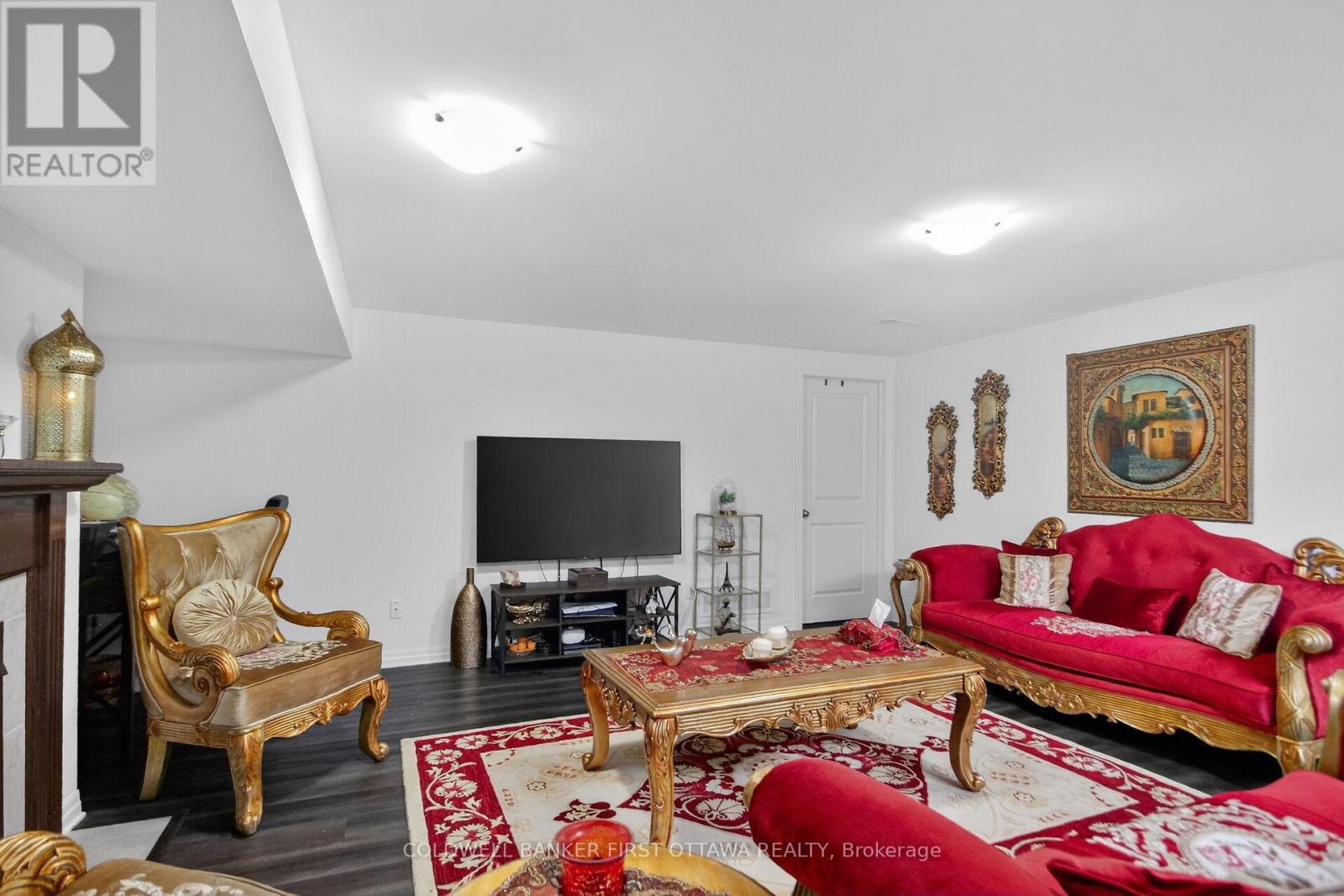 906 LITTLEROCK STREET - 34