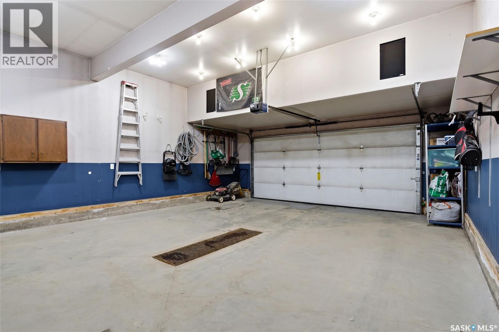 2750 WINDSOR PARK ROAD - 34