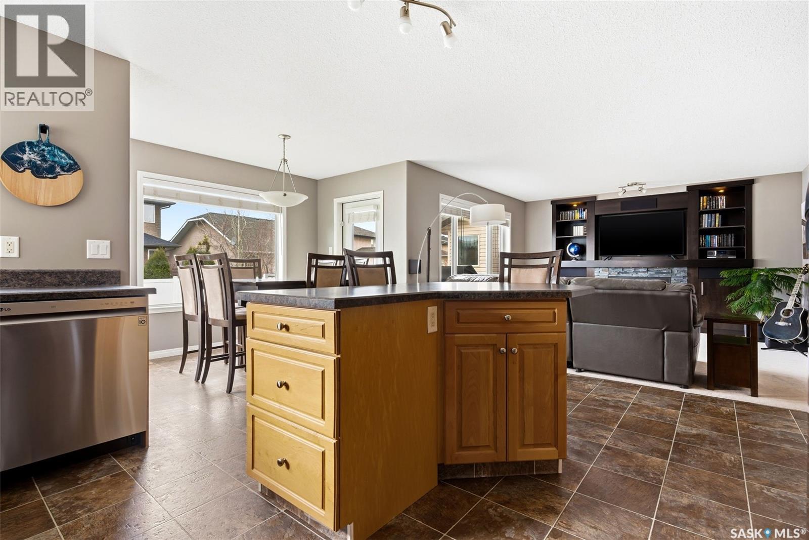 2750 WINDSOR PARK ROAD - 6