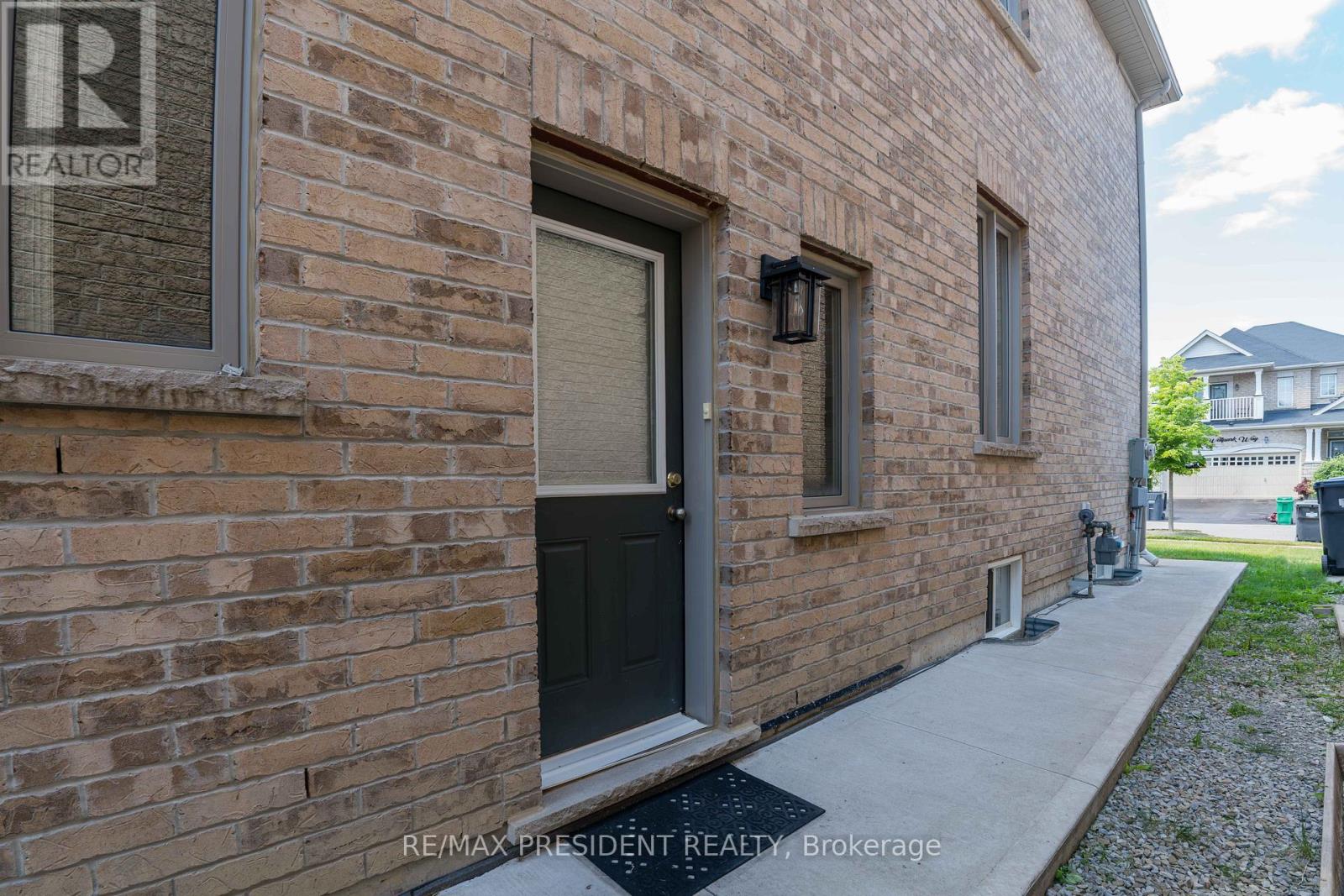 7 WELLPARK WAY - 35
