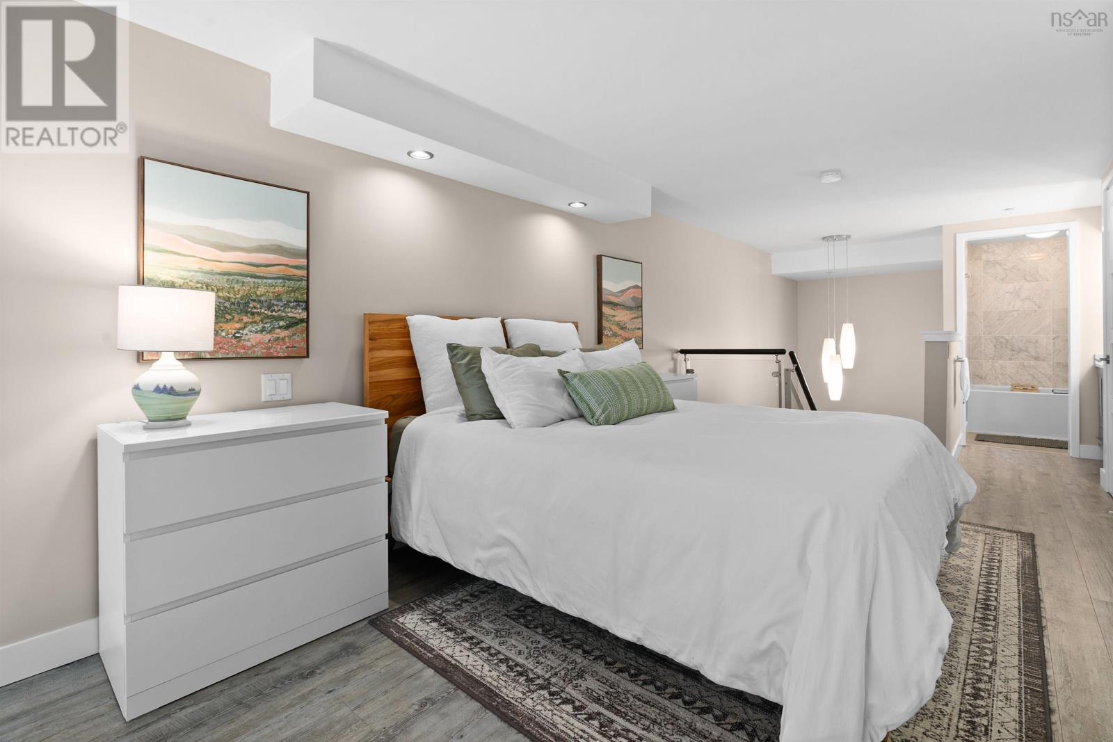 #118 5662 ROBERTS STREET - 23