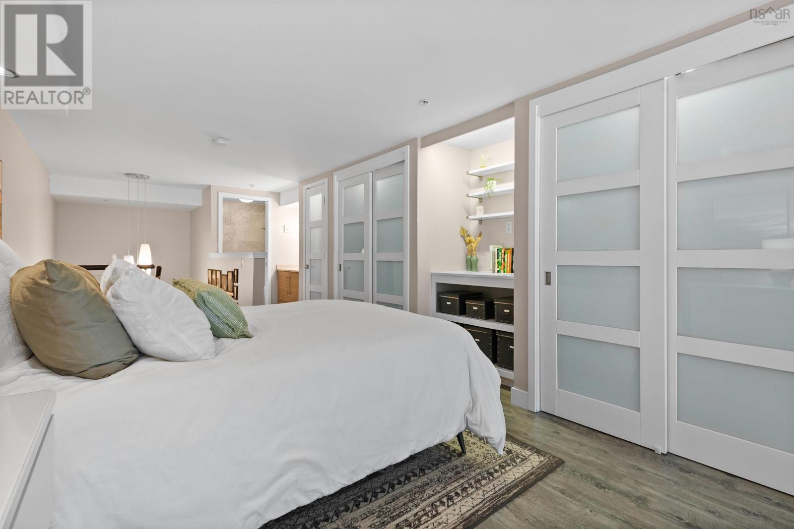 #118 5662 ROBERTS STREET - 22