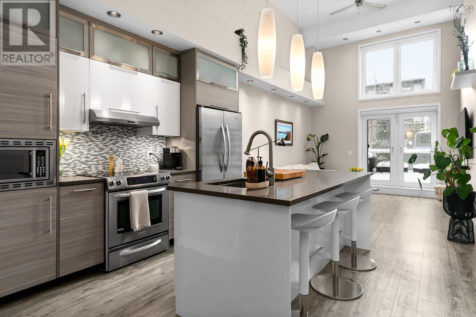 #118 5662 ROBERTS STREET - 4