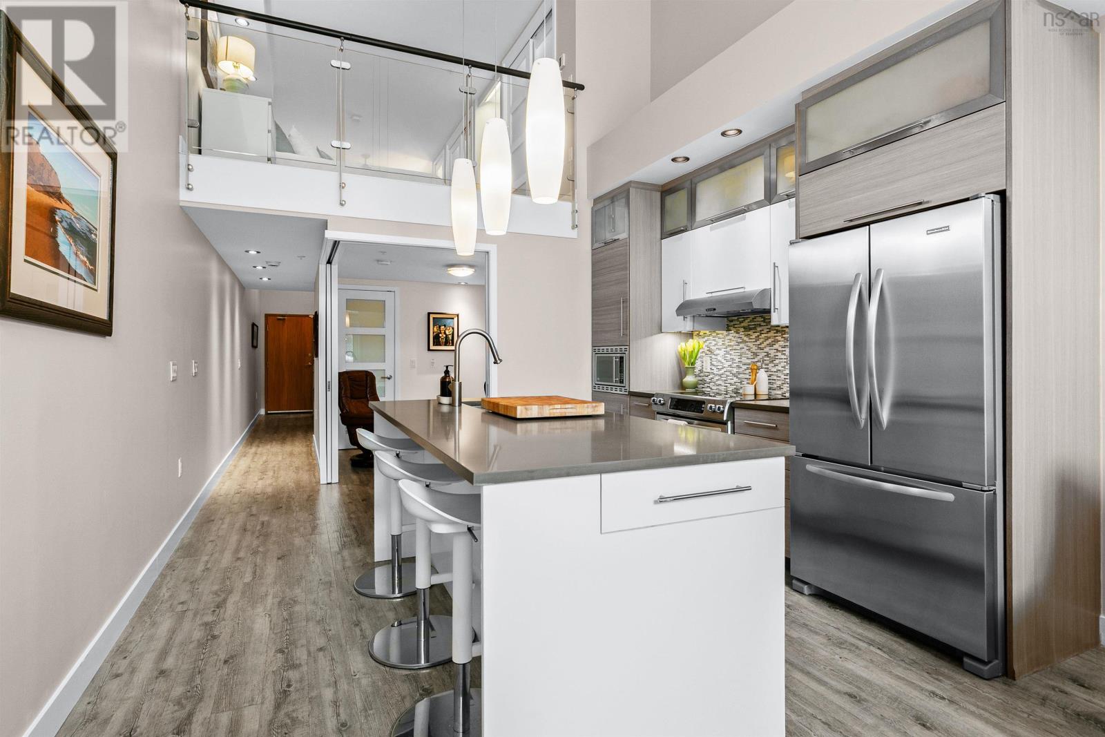 #118 5662 ROBERTS STREET - 5