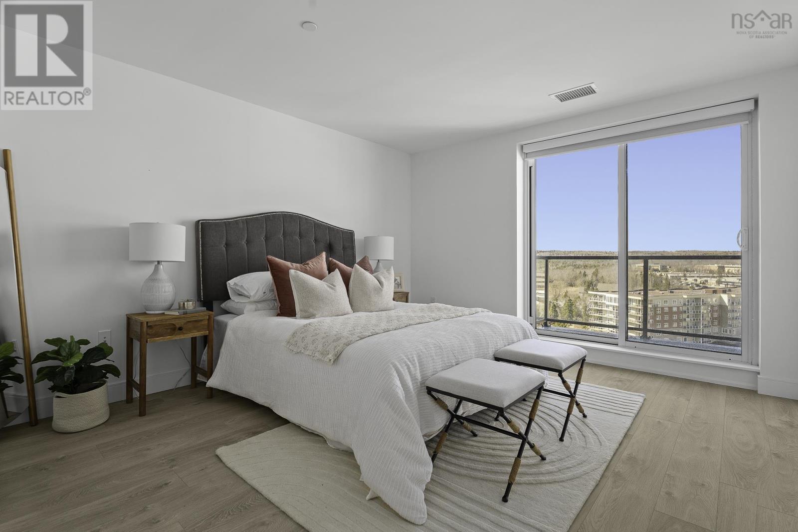 #1103 72 SEAPOINT ROAD - 27