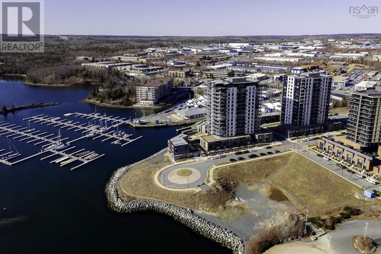 #1103 72 SEAPOINT ROAD - 44