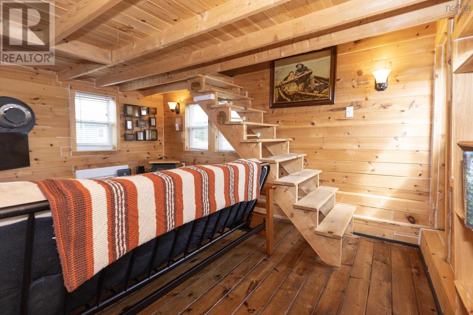 Property 17 of 34 of 4141 Highway 209