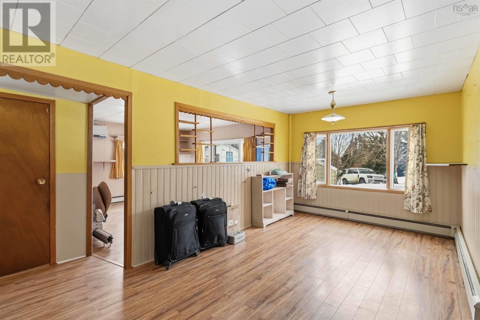 Property 8 of 48 of 67 Croft Avenue