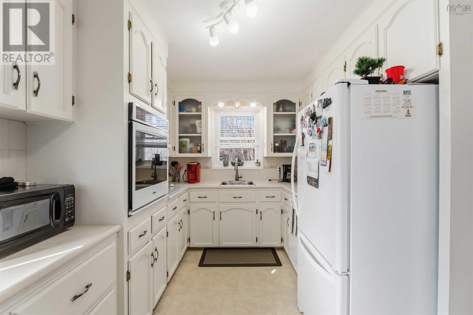 Property 10 of 30 of 955 Labrador Lane