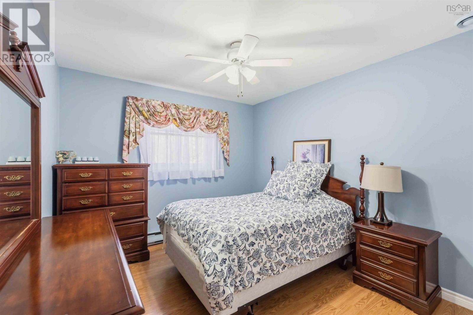 Property 18 of 30 of 955 Labrador Lane