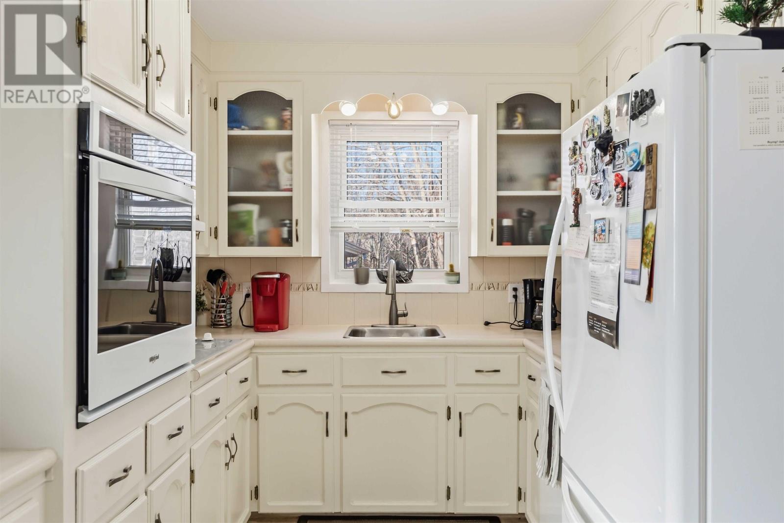 Property 7 of 30 of 955 Labrador Lane