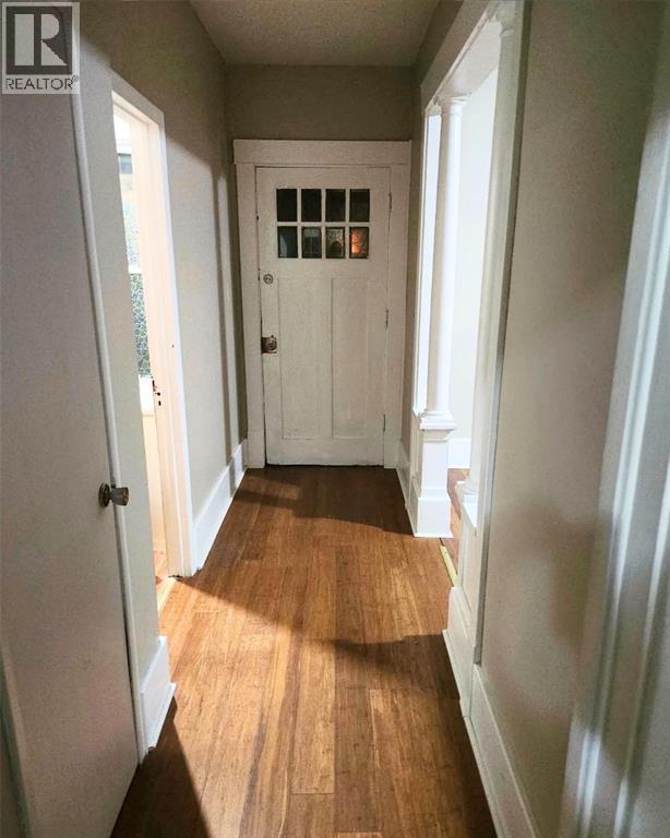 270 QUEEN STREET - Image 3