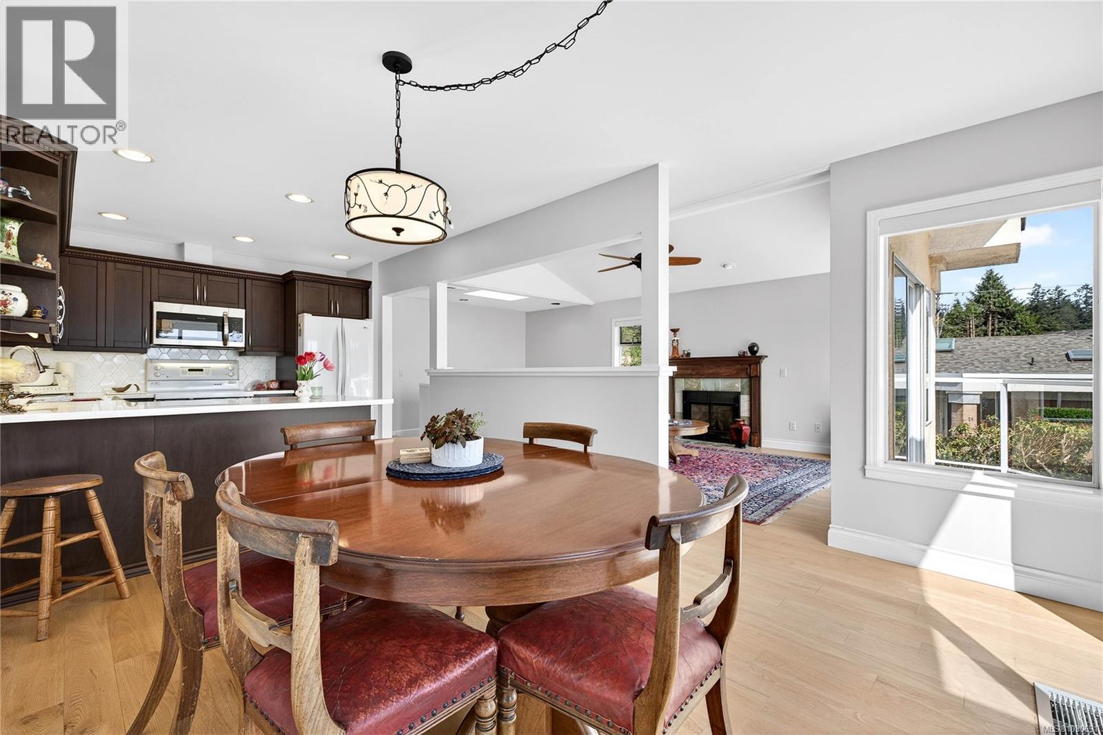 #20 258 Lower Ganges Rd - 9