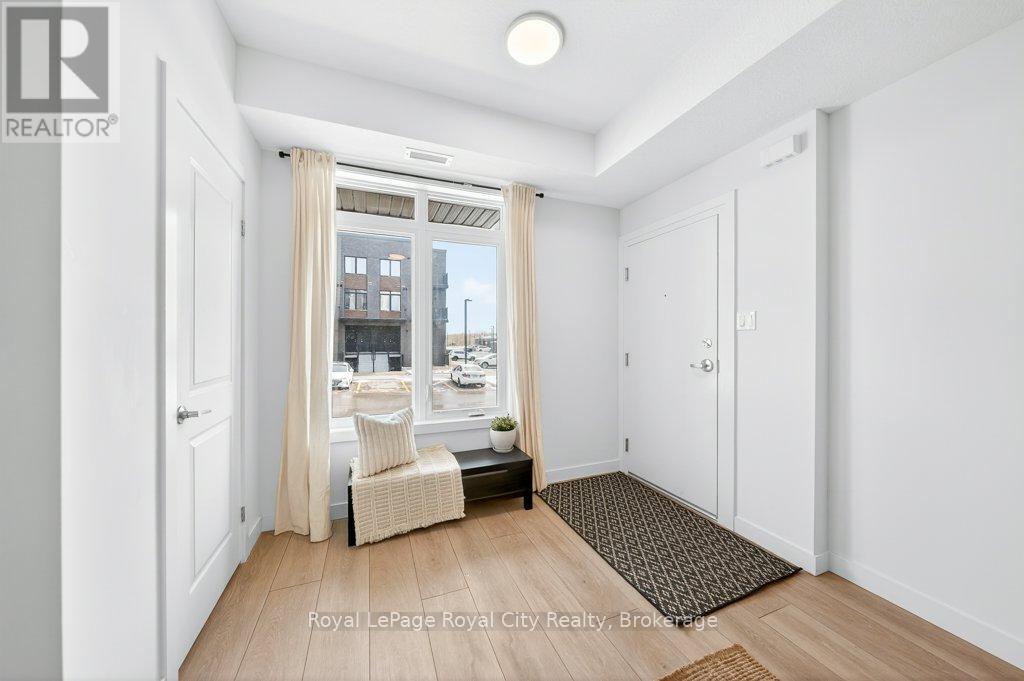 #162 824 WOOLWICH STREET - 6