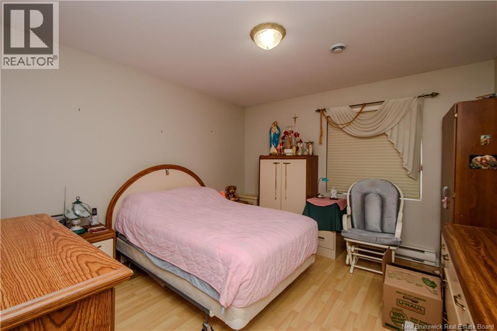 357 Beausejour Street - 24
