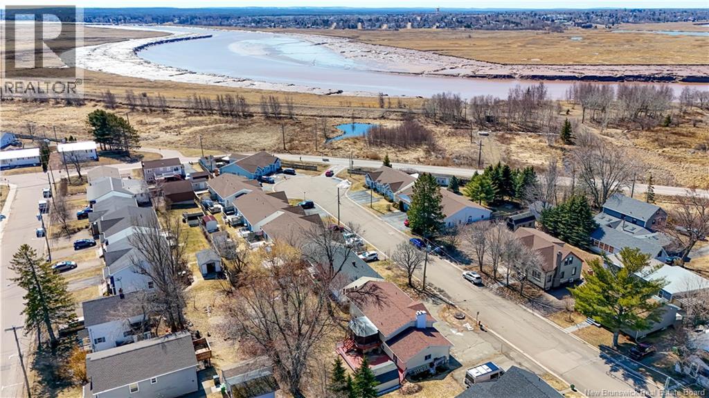 357 Beausejour Street - 45