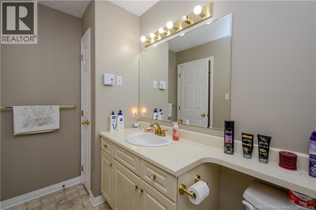 357 Beausejour Street - 23
