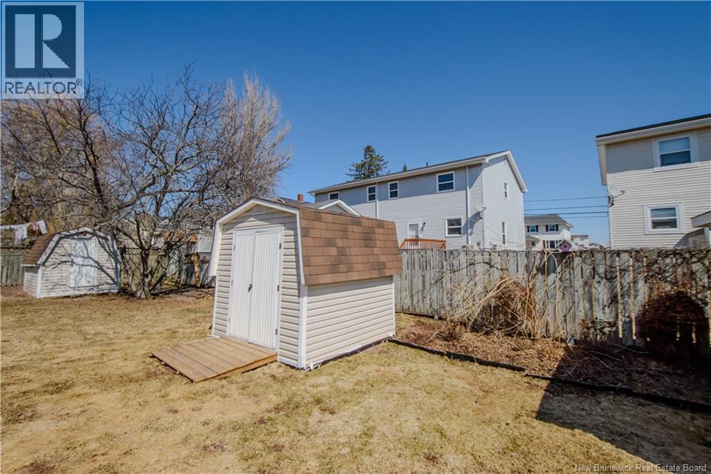 357 Beausejour Street - 31