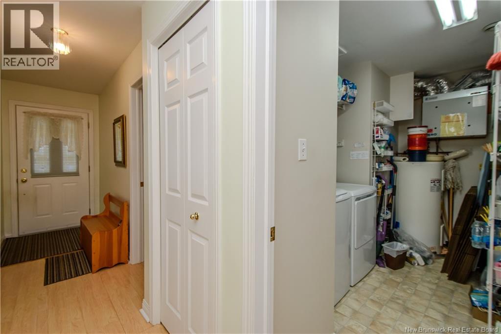 357 Beausejour Street - 14