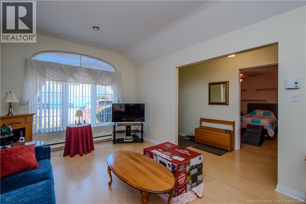 357 Beausejour Street - 4