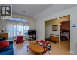 357 Beausejour Street, photo 4