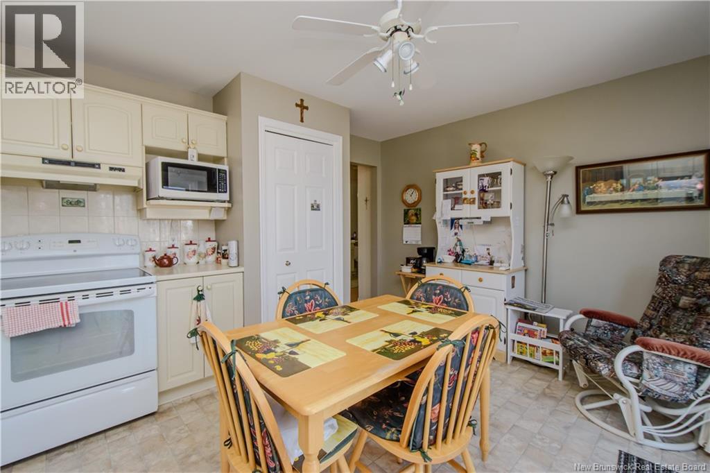 357 Beausejour Street - 19