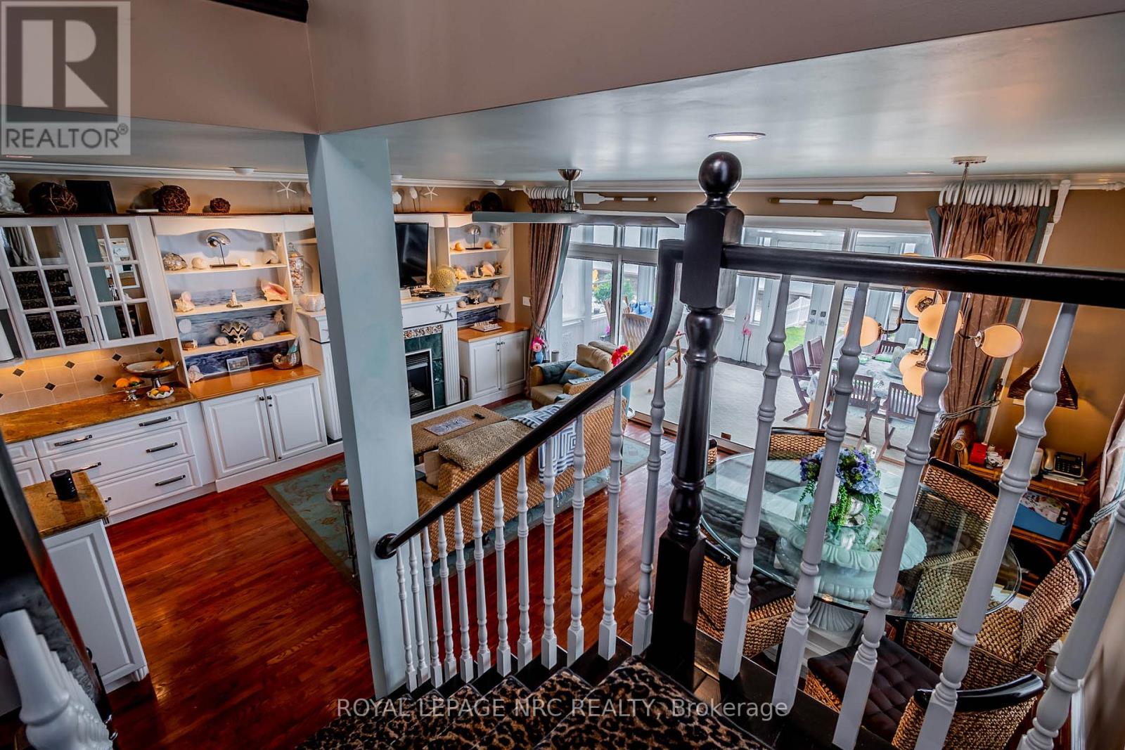 23 PROMENADE WAY - 14