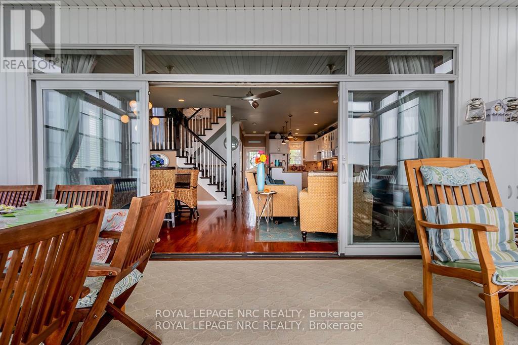 23 PROMENADE WAY - 32