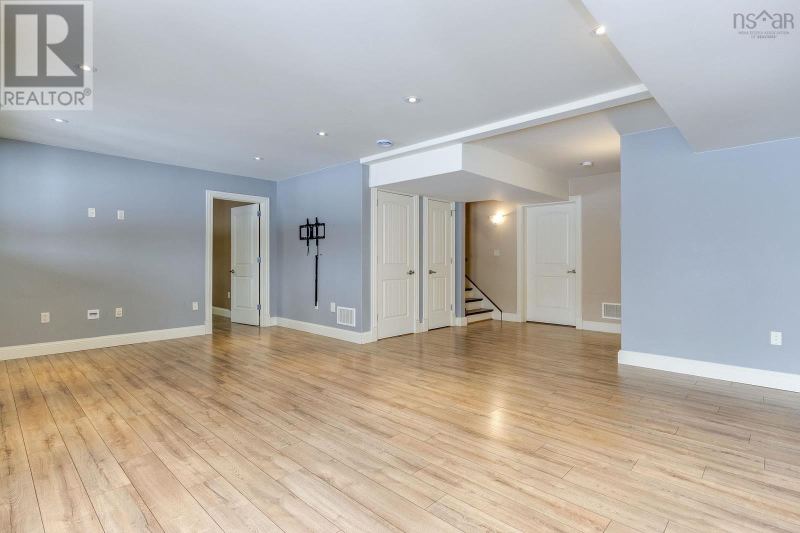 Property 34 of 49 of 88 Ridge Wood Court