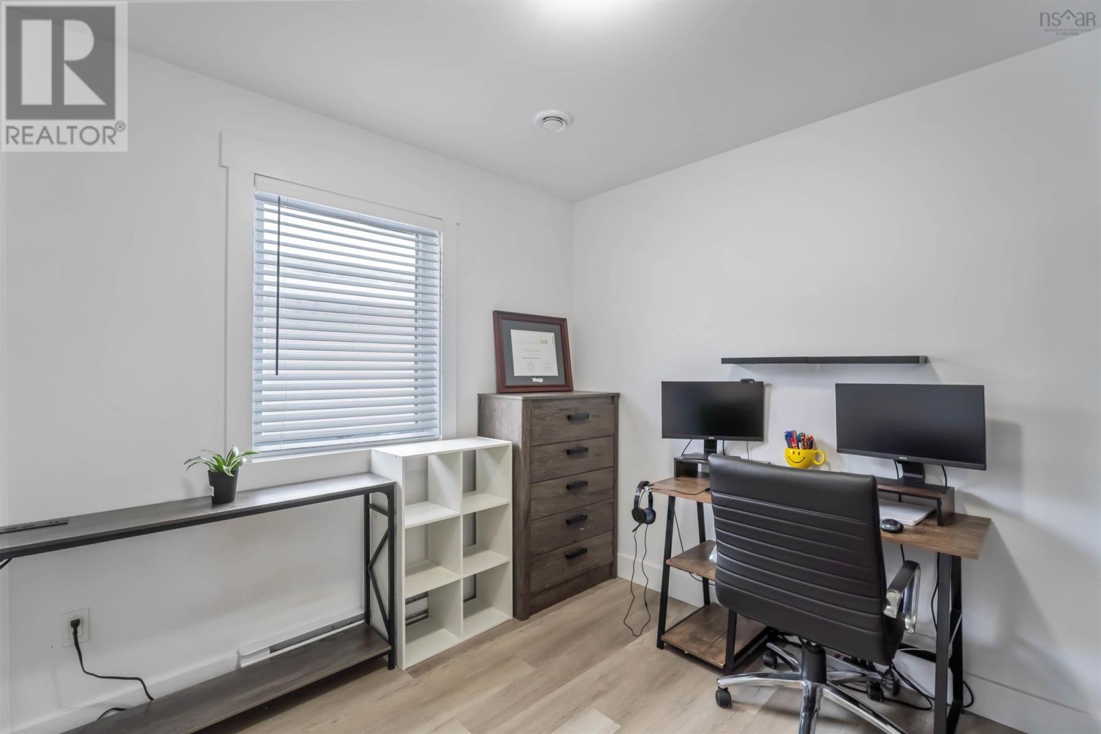 1029 UPPER CHURCH STREET - 20