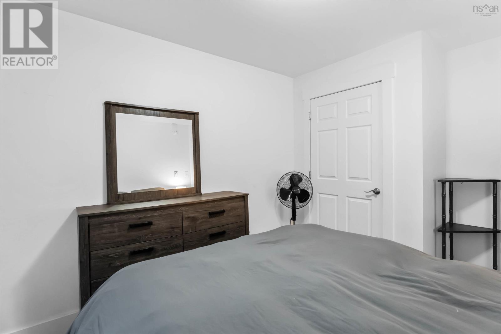 1029 UPPER CHURCH STREET - 24