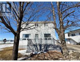 Bedroom - 148-150 Boul. J.d. Gauthier, Shippagan, NB E8S2K9 Photo 10