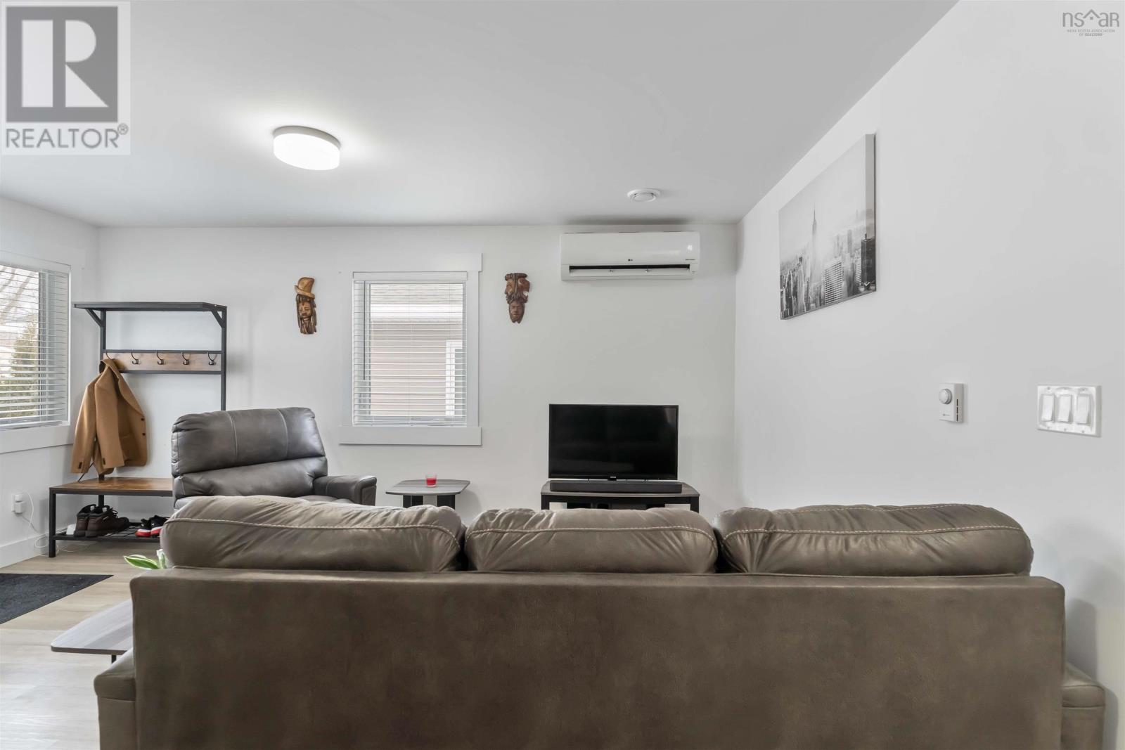 1029 UPPER CHURCH STREET - 14