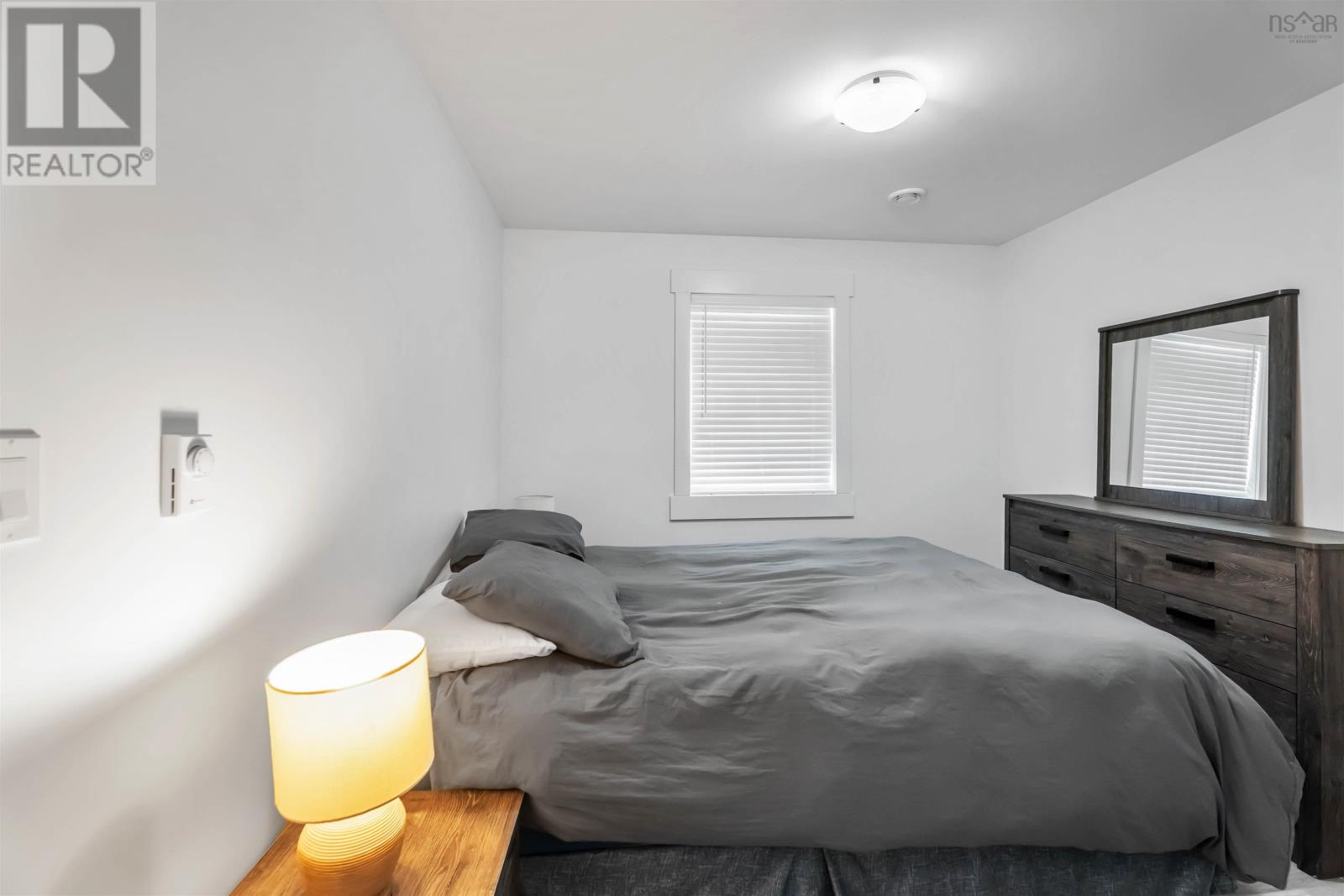 1029 UPPER CHURCH STREET - 22