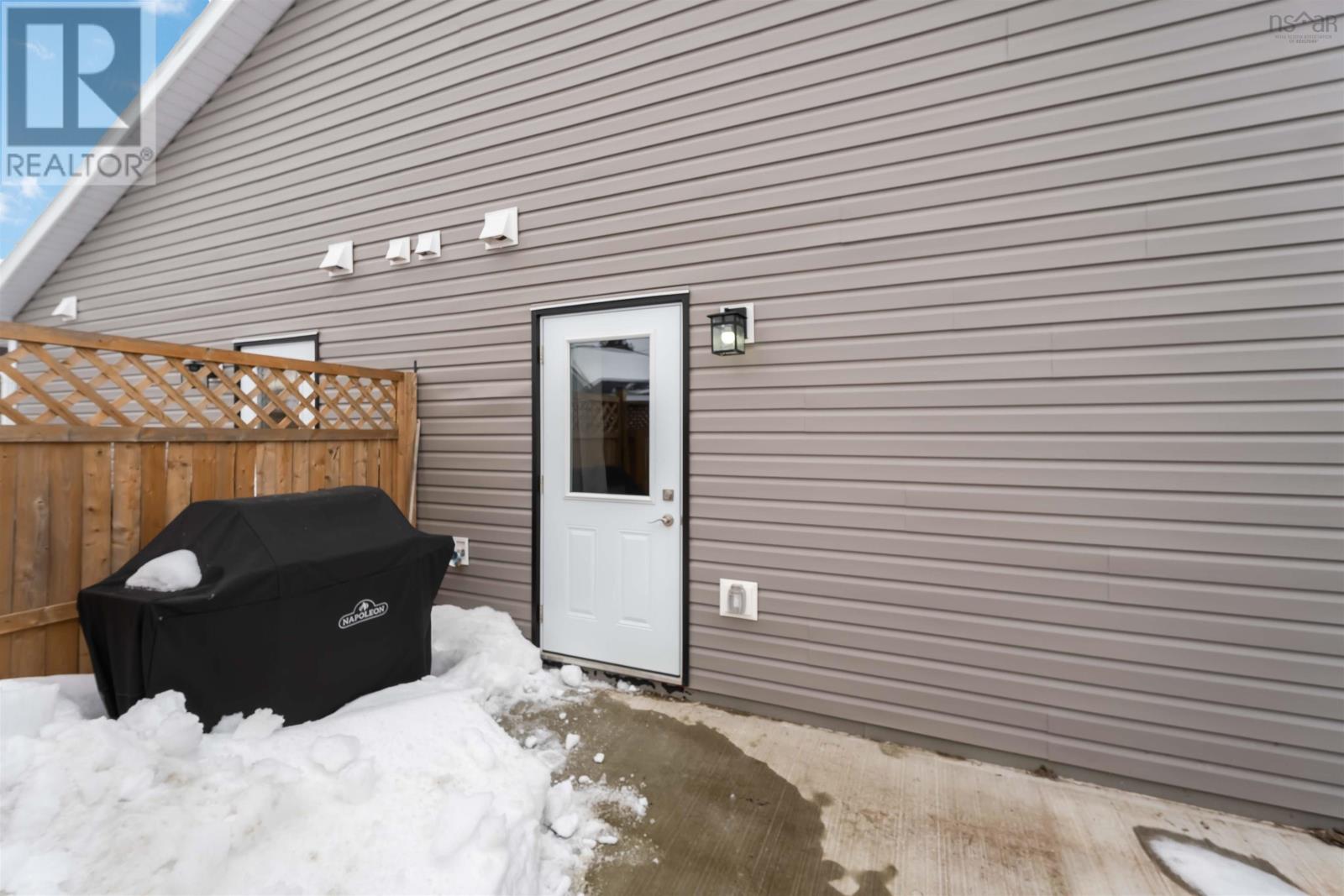 1029 UPPER CHURCH STREET - 28