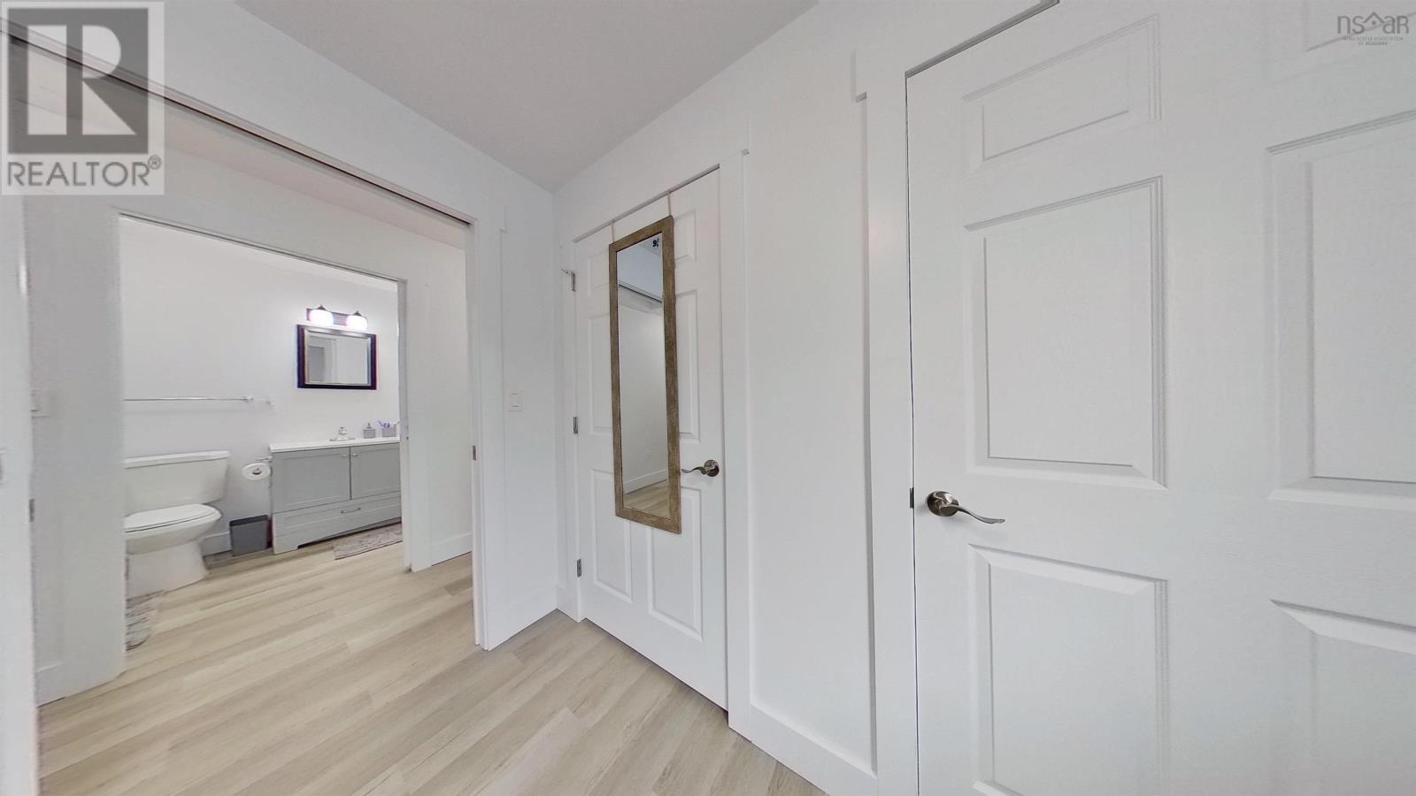 1029 UPPER CHURCH STREET - 19